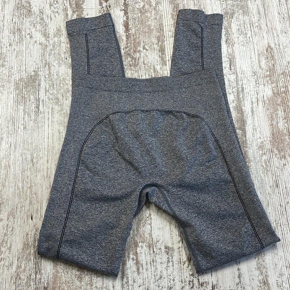 Lole Charcoal Gray Heather Beloved Seamless Athletic Leggings Size XXS/XS - Picture 10 of 11